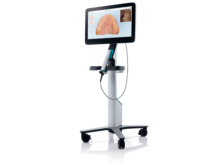 口腔内スキャナー